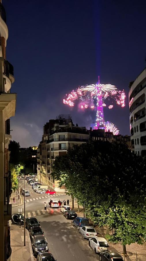 Cosy Appartement Avec Vue Tour Eiffel Paris Exterior photo