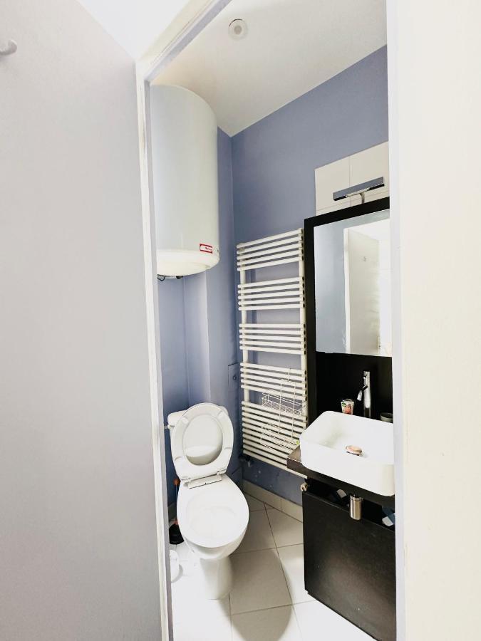 Cosy Appartement Avec Vue Tour Eiffel Paris Exterior photo