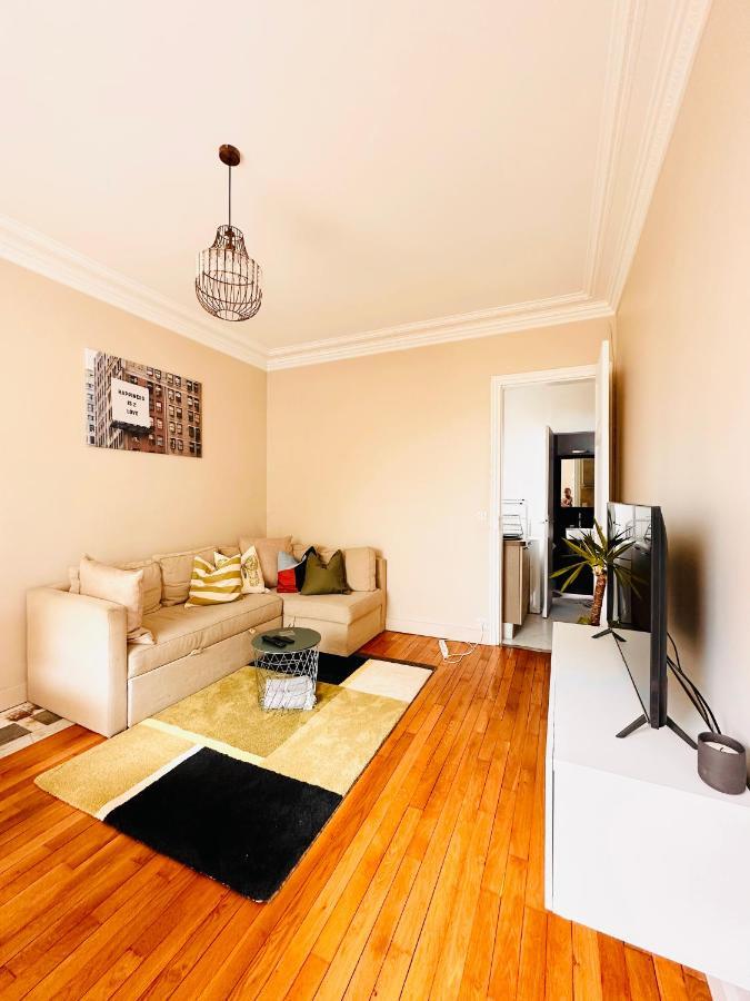 Cosy Appartement Avec Vue Tour Eiffel Paris Exterior photo